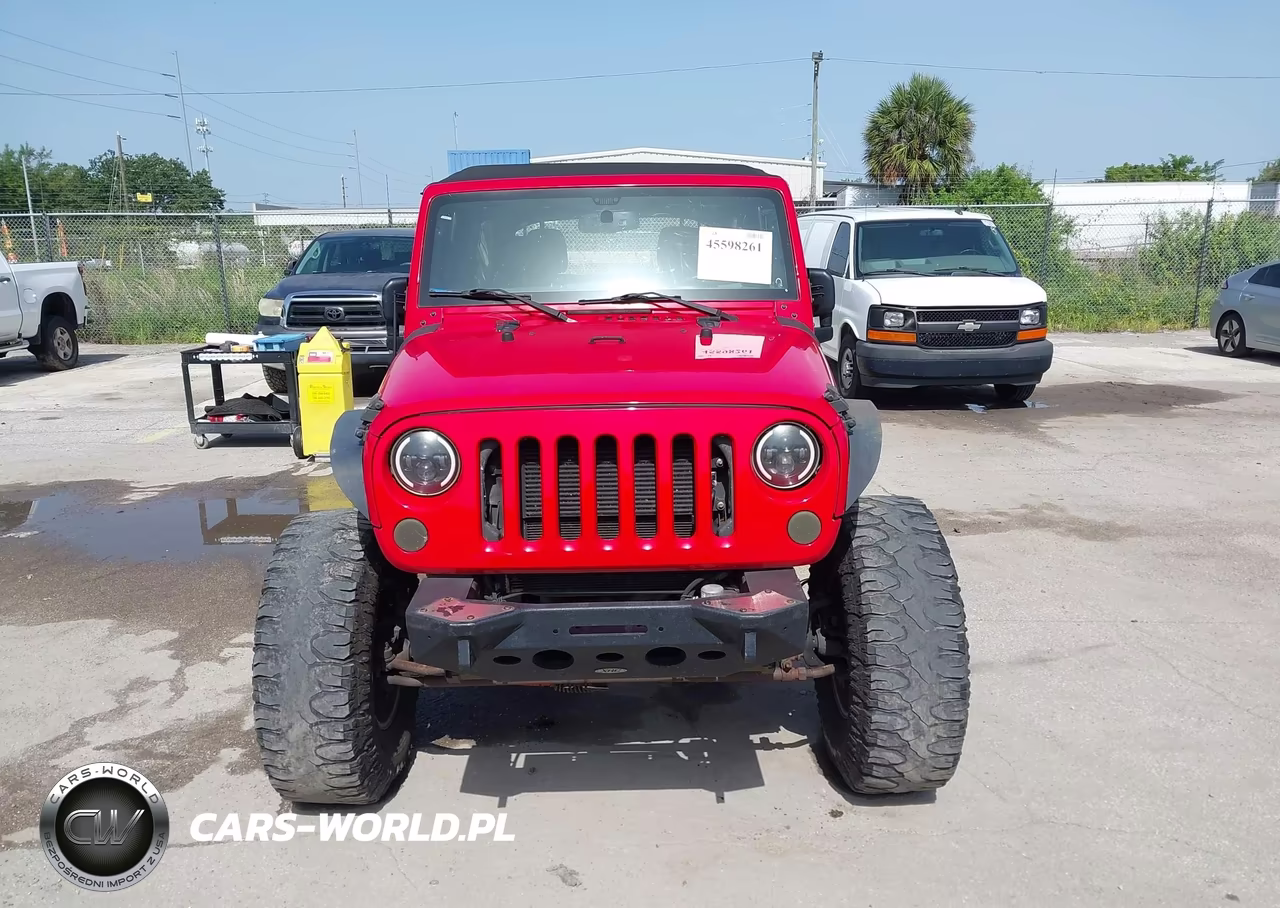2017 Jeep Wrangler Unlimited Sport VIN:1C4BJWDG3HL561447 - 6