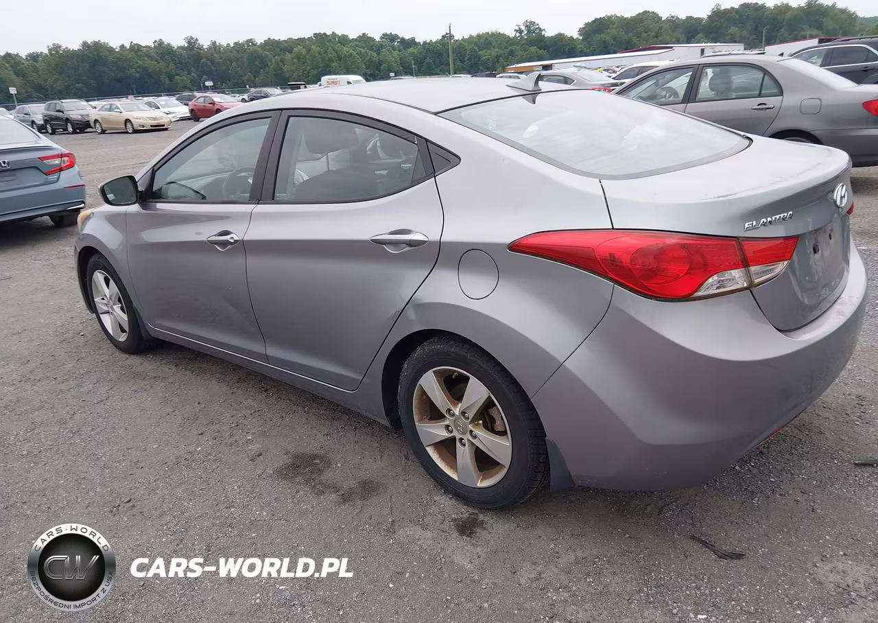2013 Hyundai Elantra Gls VIN:KMHDH4AE2DU750408 - 3