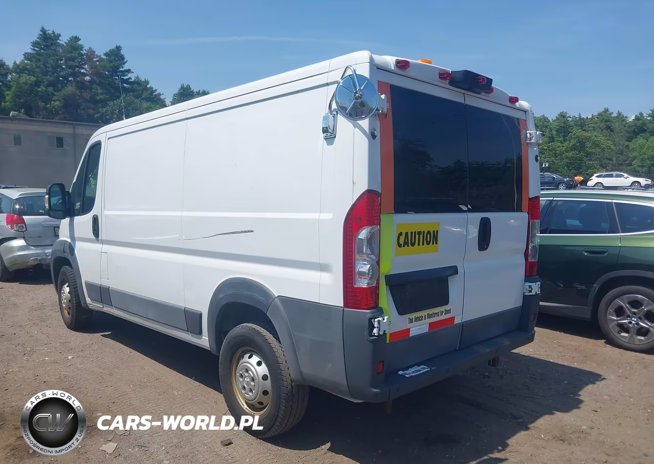 2015 Ram Promaster 1500 Low Roof VIN:3C6TRVAG2FE517576 - 3