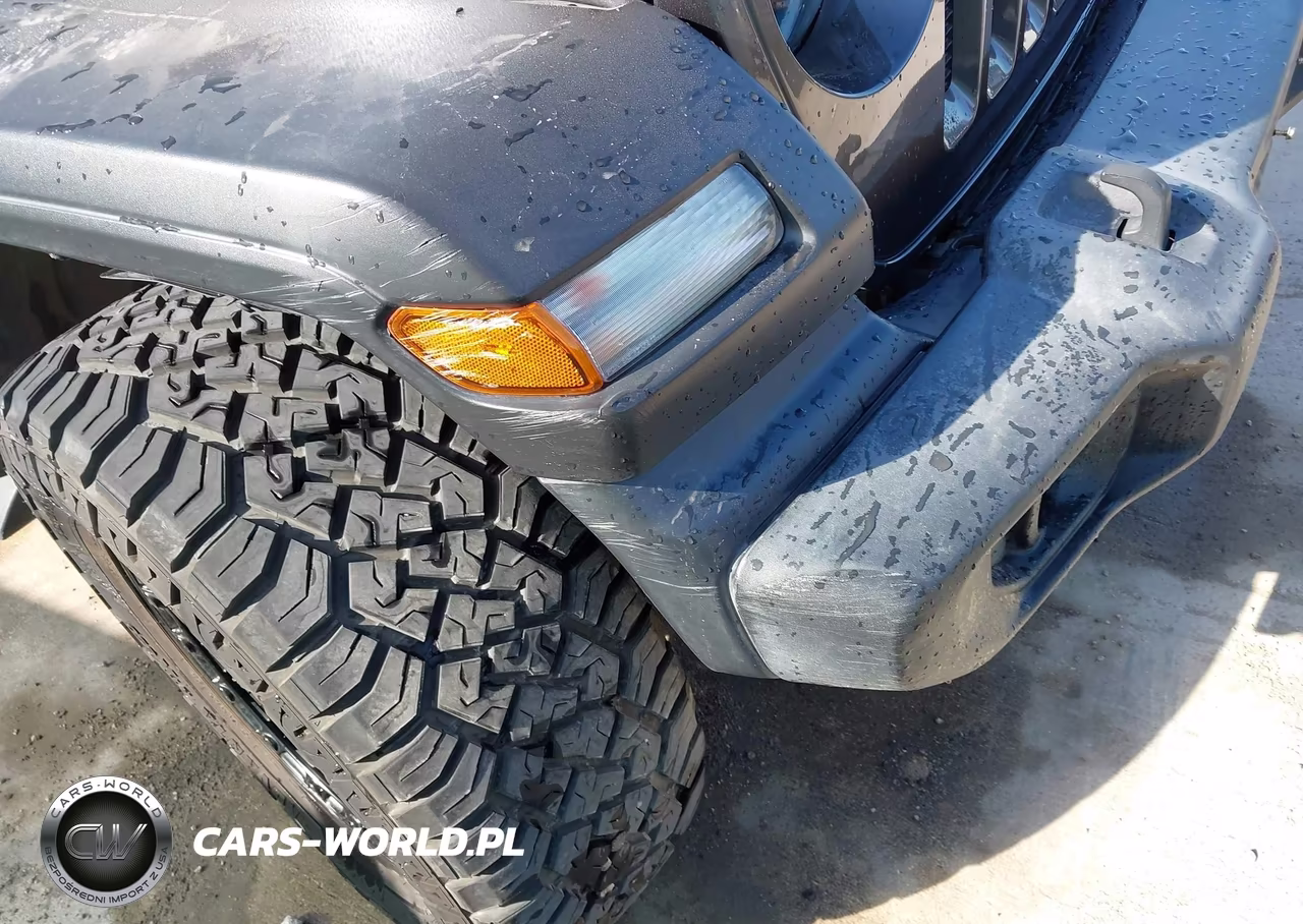 2020 Jeep Wrangler Unlimited Sport S 4X4 VIN:1C4HJXDN9LW106477 - 6
