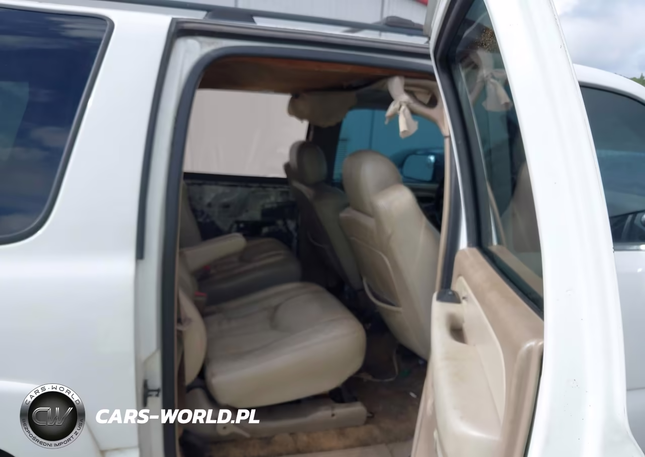 2003 Chevrolet Suburban 1500 Lt VIN:1GNEC16Z63J255850 - 8