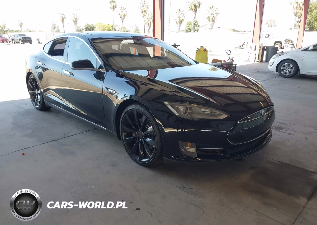 2013 Tesla Model S