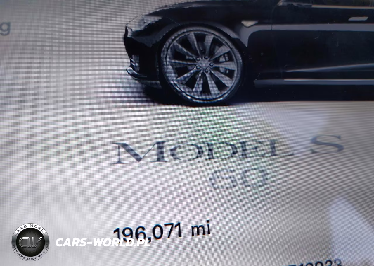 2013 Tesla Model S VIN:5YJSA1CGXDFP12933 - 15