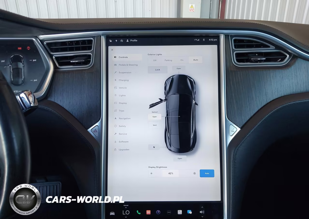2013 Tesla Model S VIN:5YJSA1CGXDFP12933 - 18