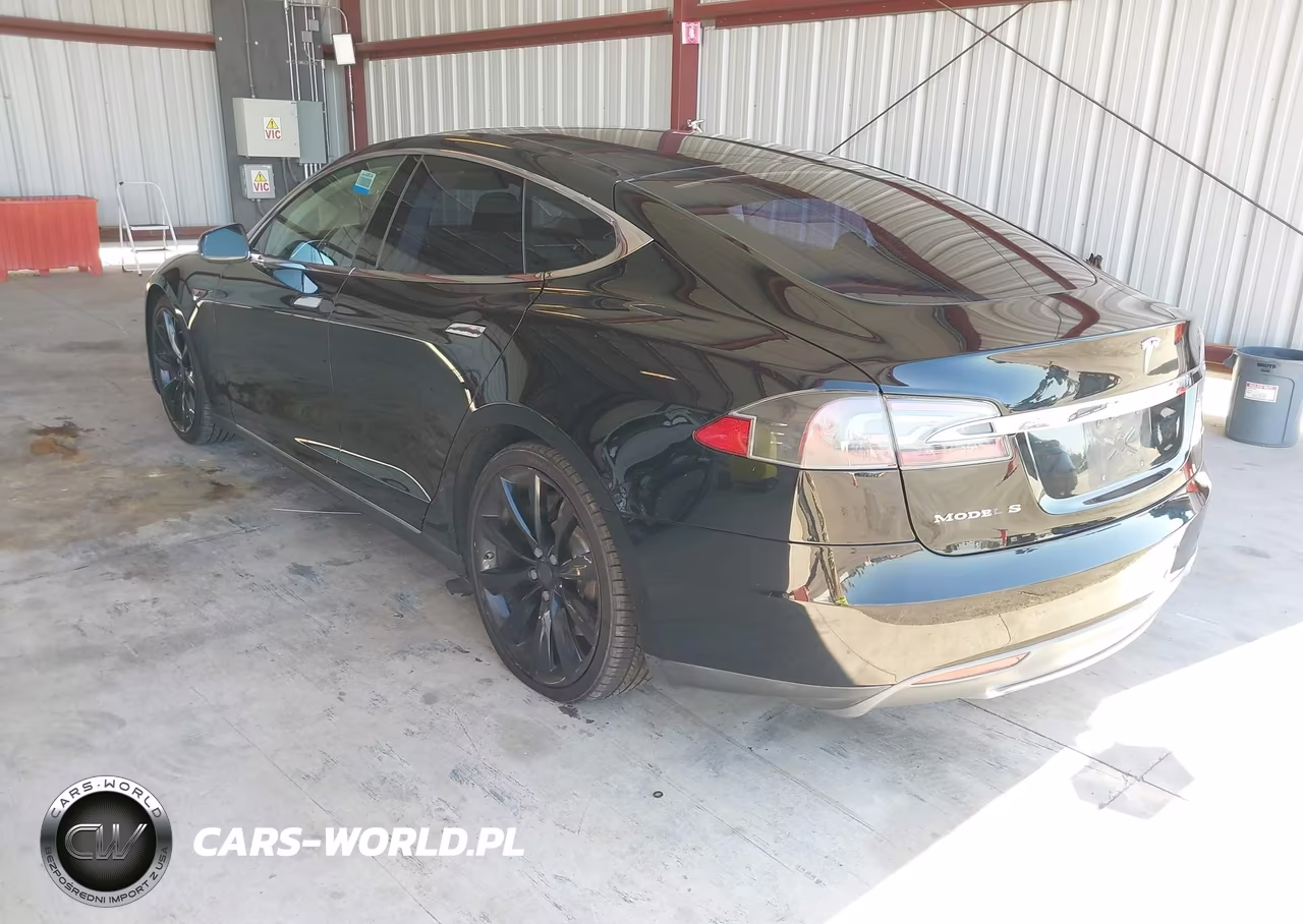 2013 Tesla Model S VIN:5YJSA1CGXDFP12933 - 3