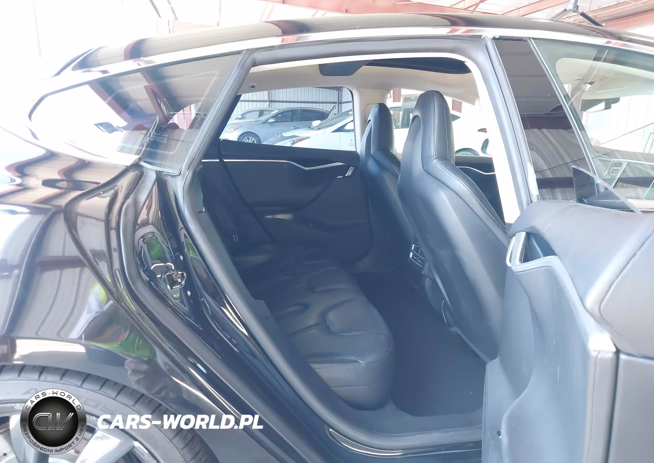 2013 Tesla Model S VIN:5YJSA1CGXDFP12933 - 8