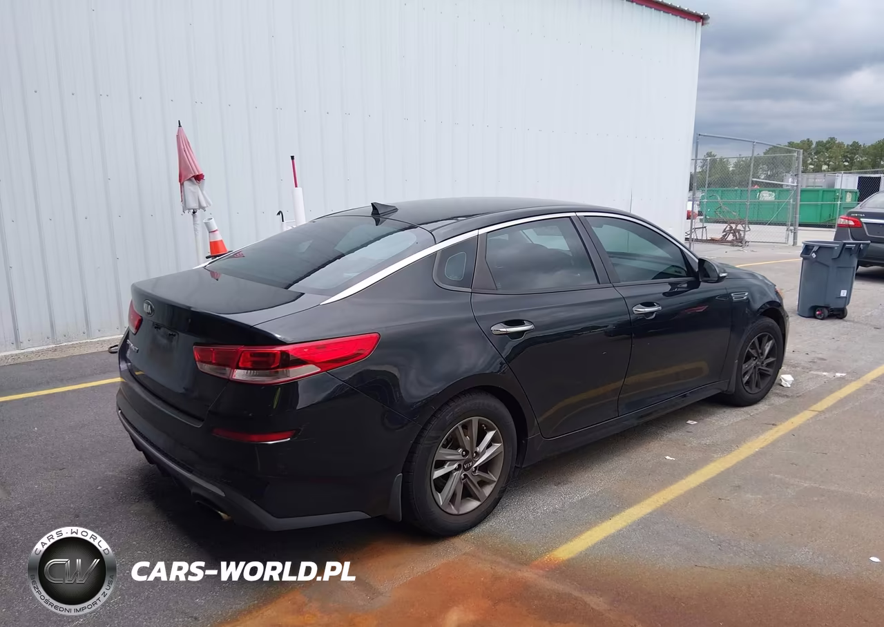 2019 Kia Optima Lx VIN:5XXGT4L38KG289133 - 4