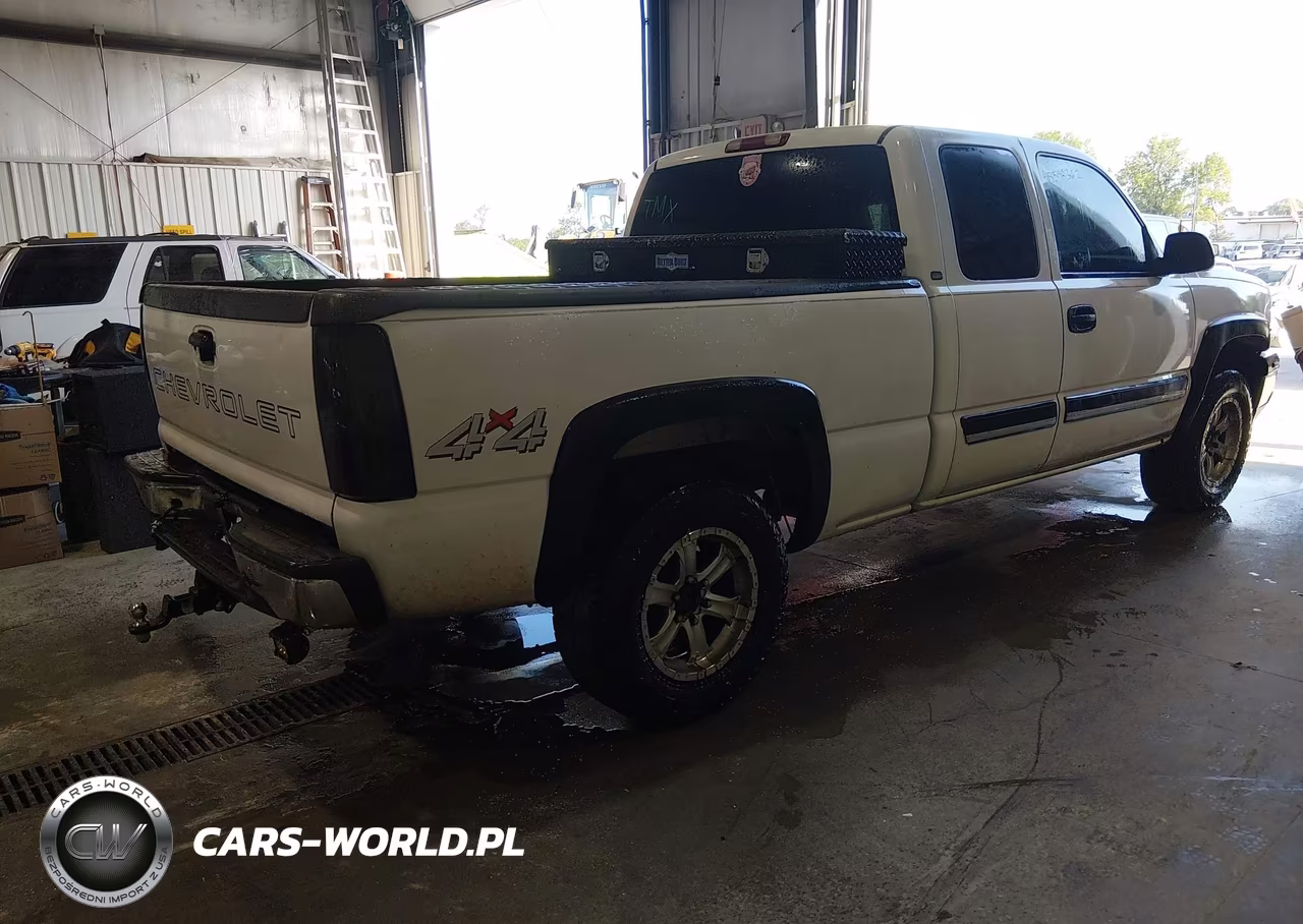 2003 Chevrolet Silverado 1500 VIN:2GCEK19T631397144 - 4