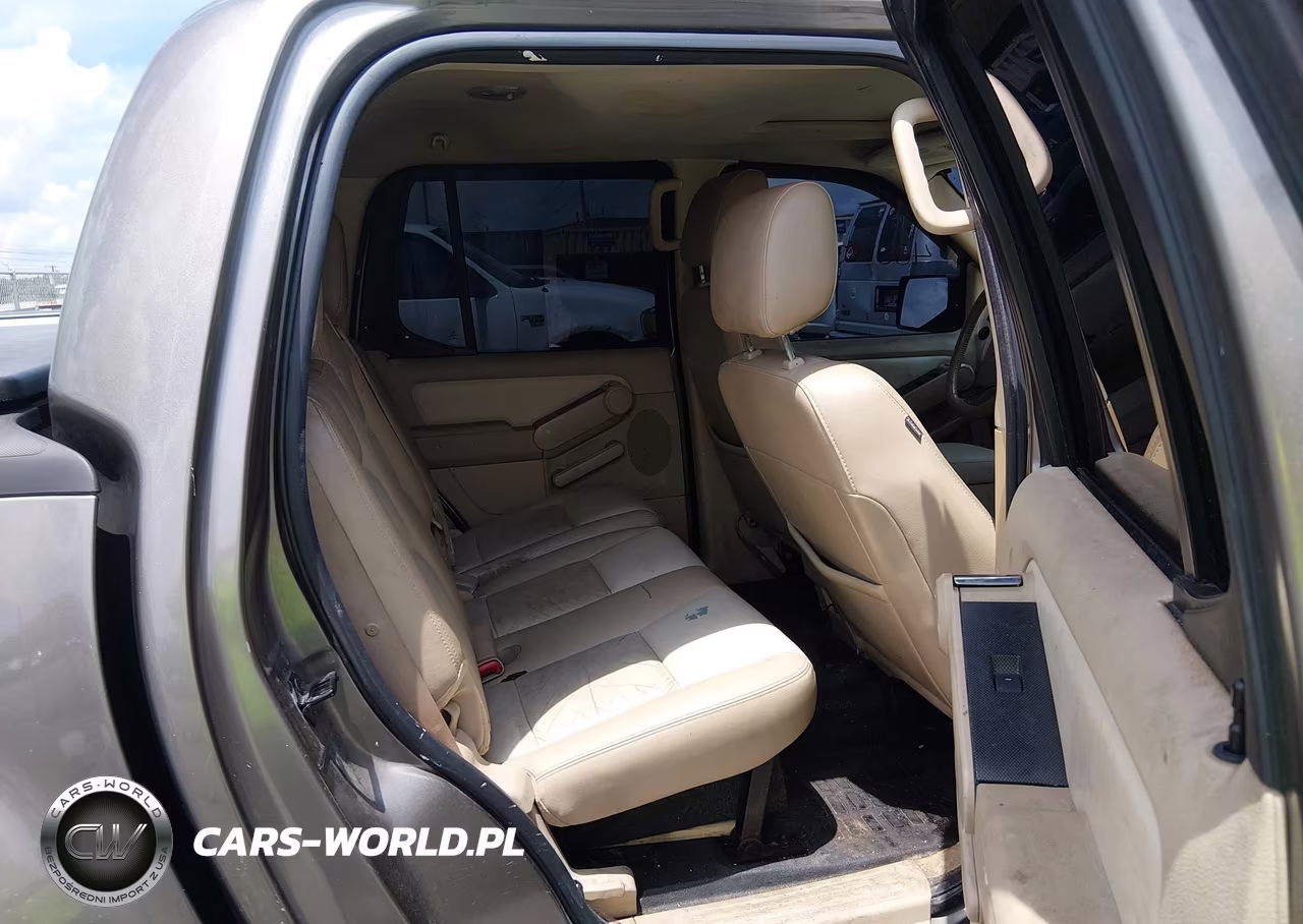 2007 Ford Explorer Sport Trac Limited VIN:1FMEU33K57UA30070 - 8