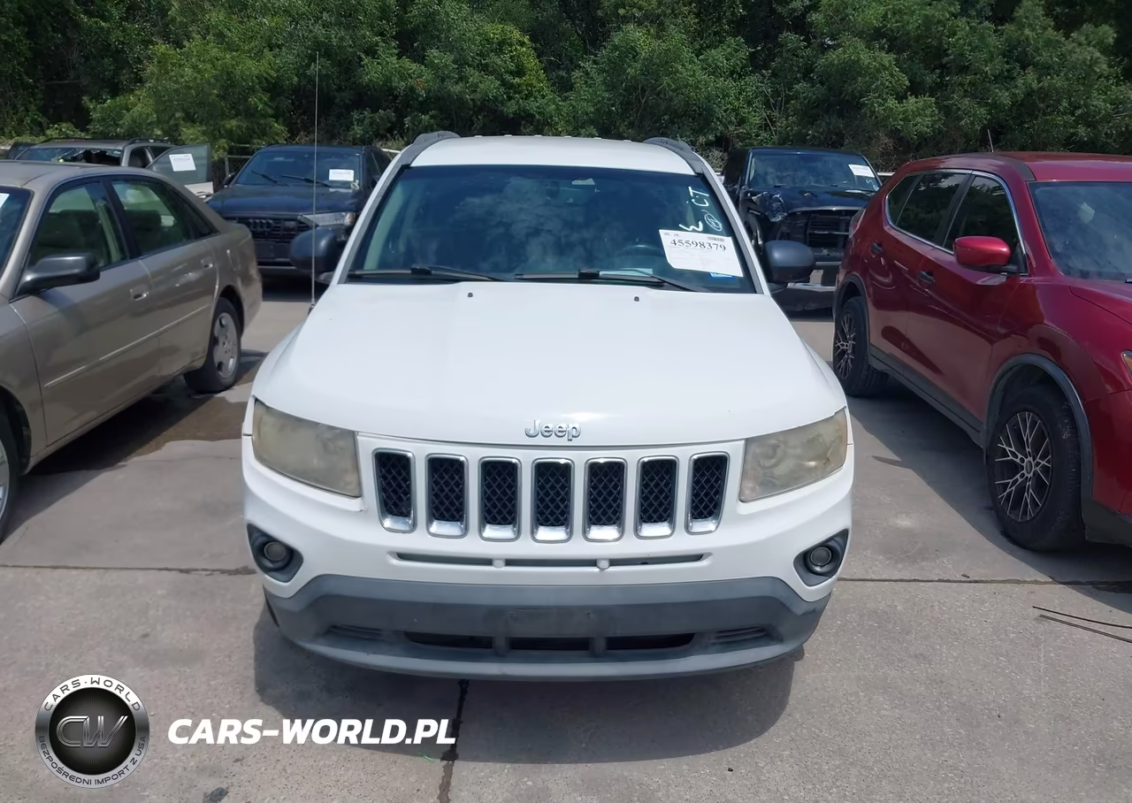 2013 Jeep Compass Latitude VIN:1C4NJCEA4DD250961 - 12