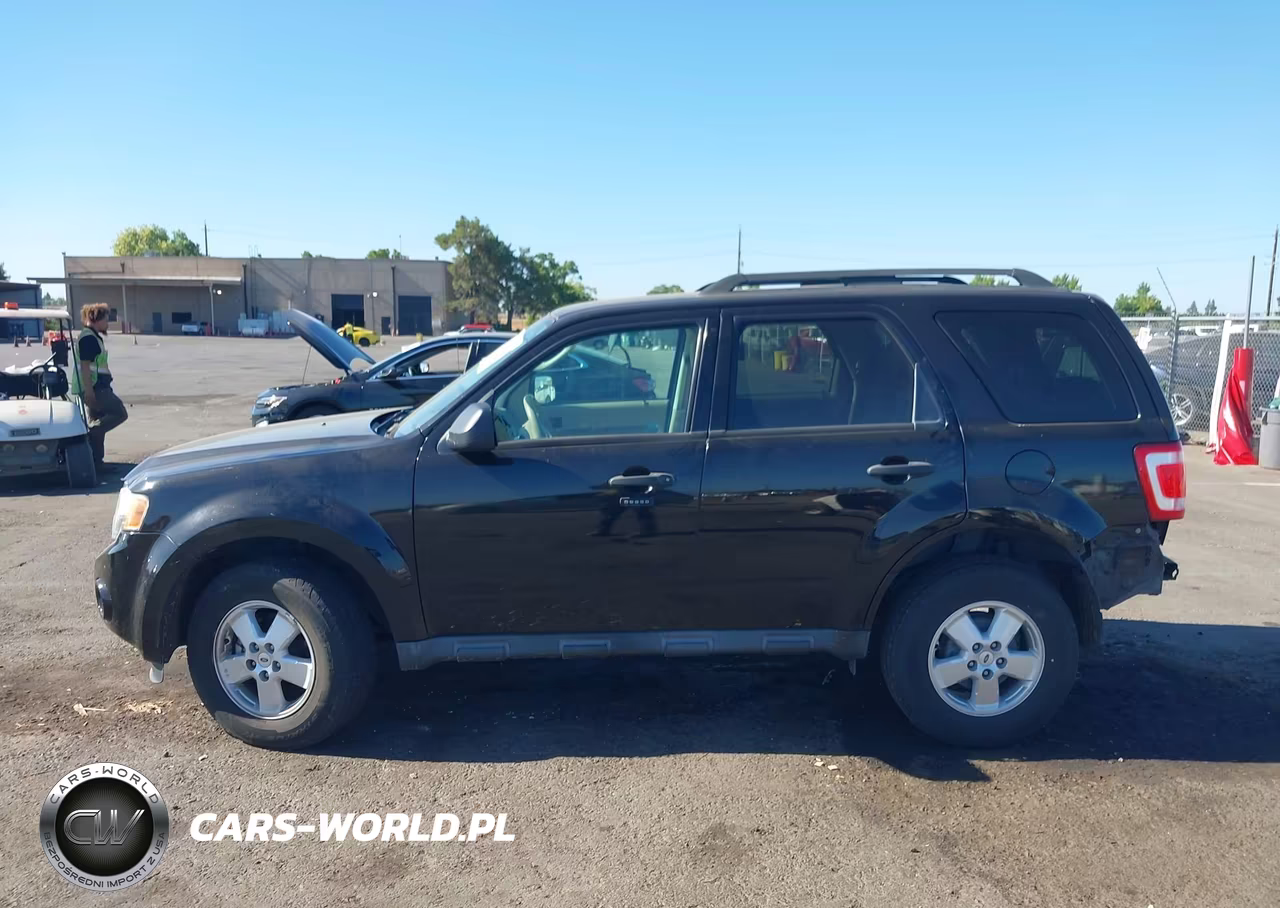 2011 Ford Escape Xlt VIN:1FMCU0D77BKB65586 - 14