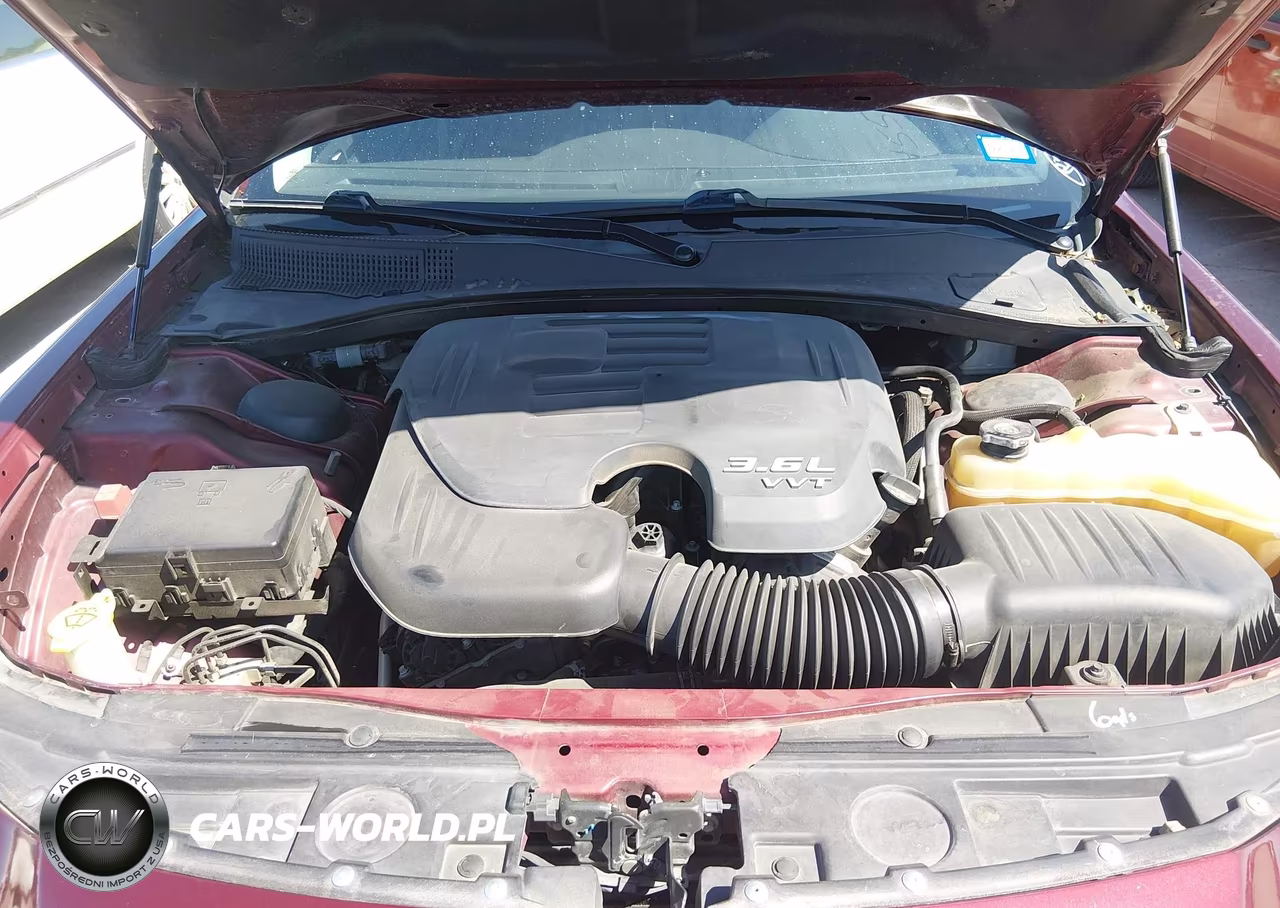2017 Chrysler 300C VIN:2C3CCAEG0HH559821 - 10