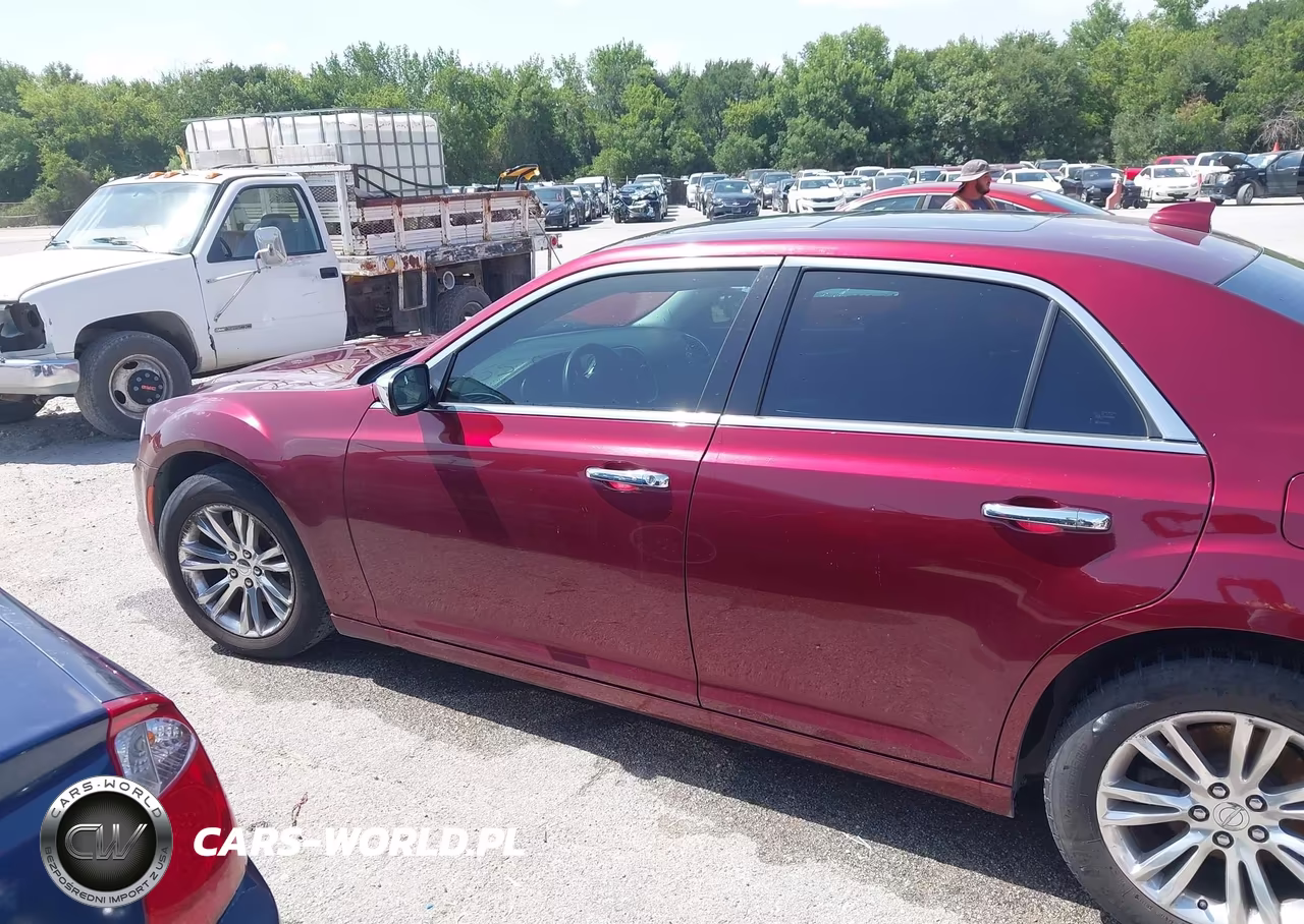 2017 Chrysler 300C VIN:2C3CCAEG0HH559821 - 14