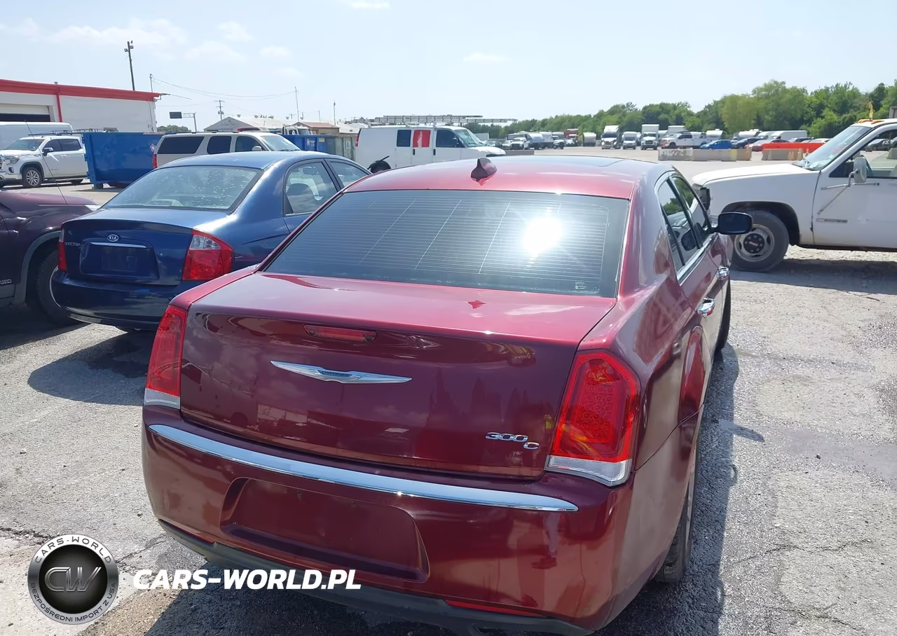 2017 Chrysler 300C VIN:2C3CCAEG0HH559821 - 16