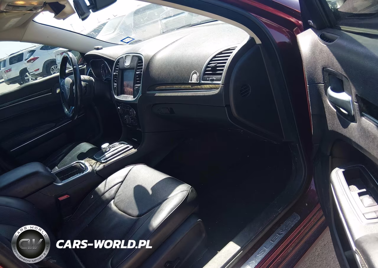 2017 Chrysler 300C VIN:2C3CCAEG0HH559821 - 5