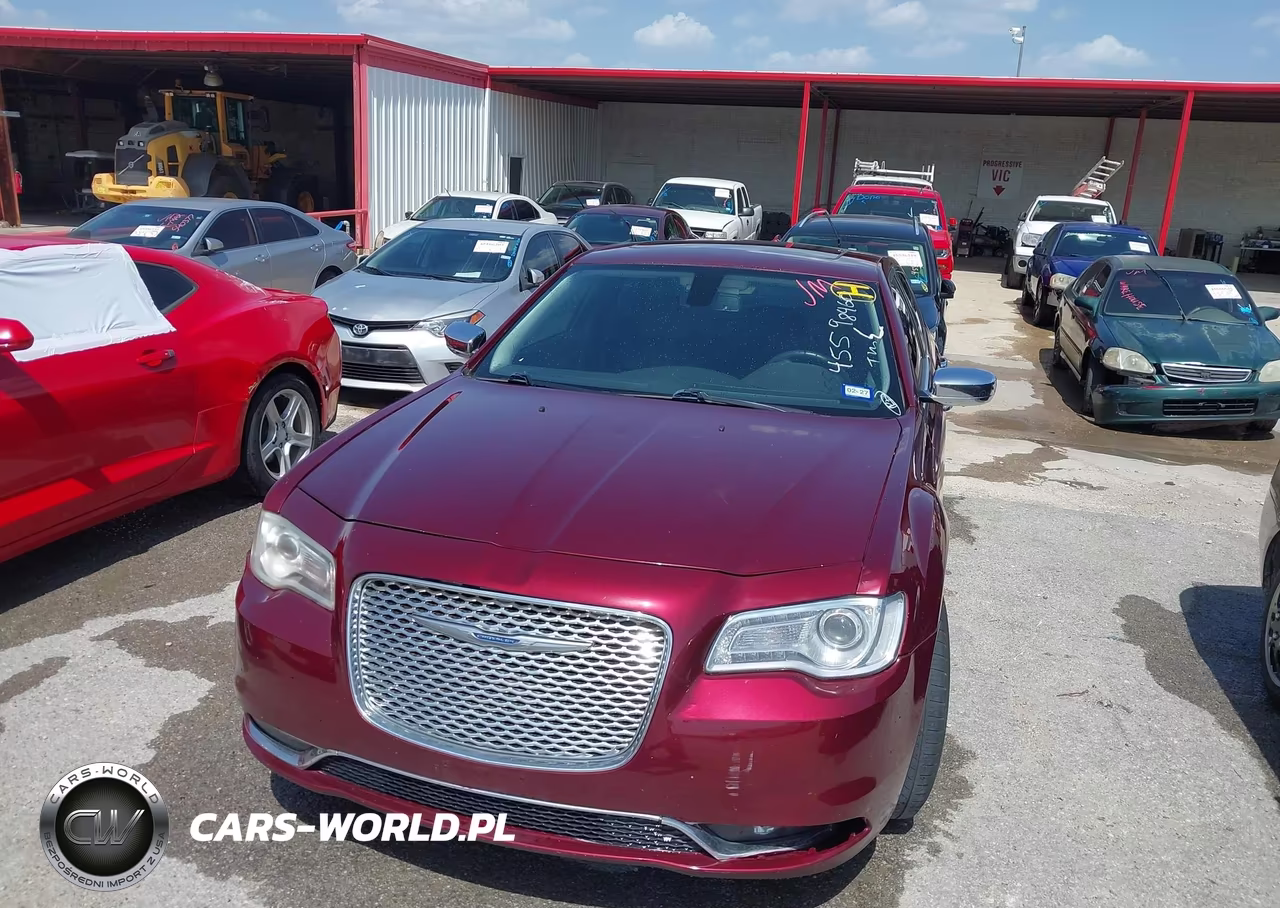 2017 Chrysler 300C VIN:2C3CCAEG0HH559821 - 6