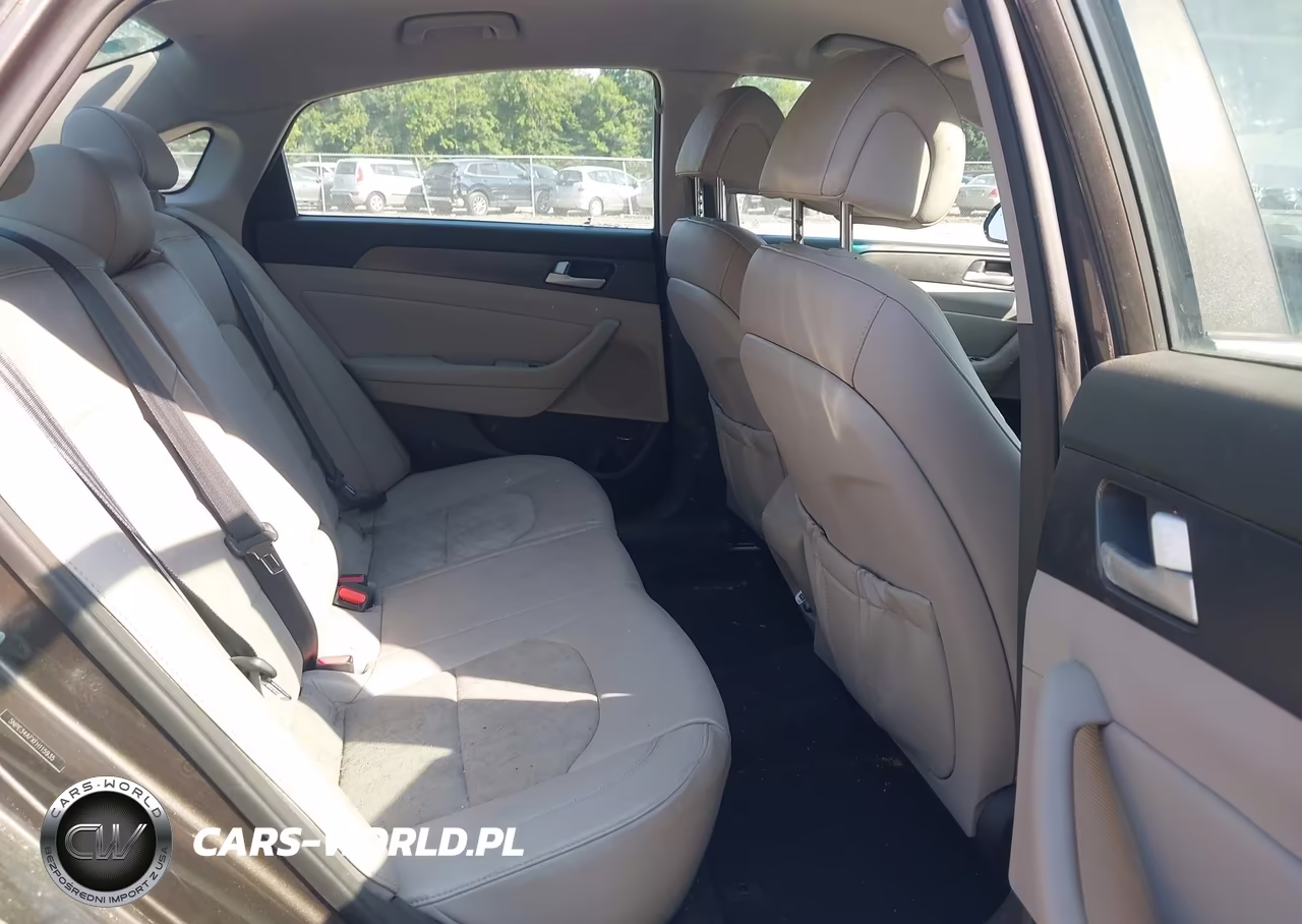 2015 Hyundai Sonata Sport VIN:5NPE34AFXFH115935 - 8