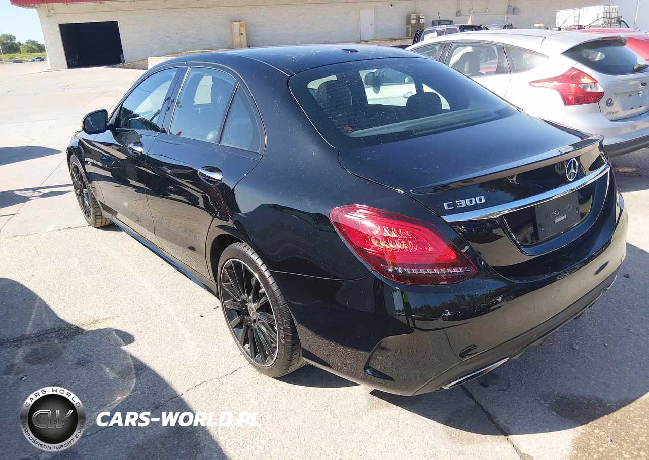 2021 Mercedes-Benz C 300 Sedan VIN:W1KWF8DB2MR614073 - 3