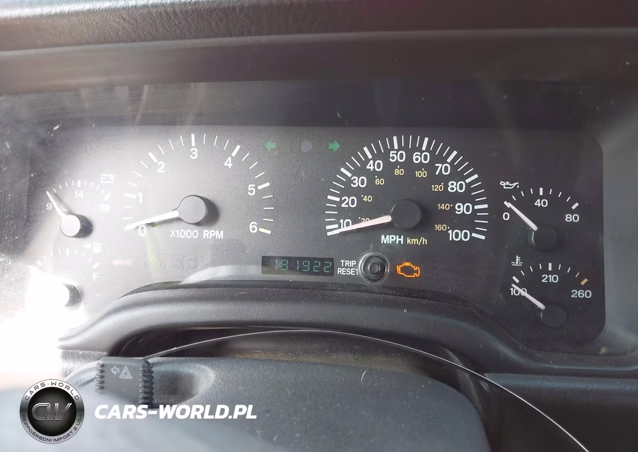 2001 Jeep Cherokee Sport VIN:1J4FF48S11L500930 - 7