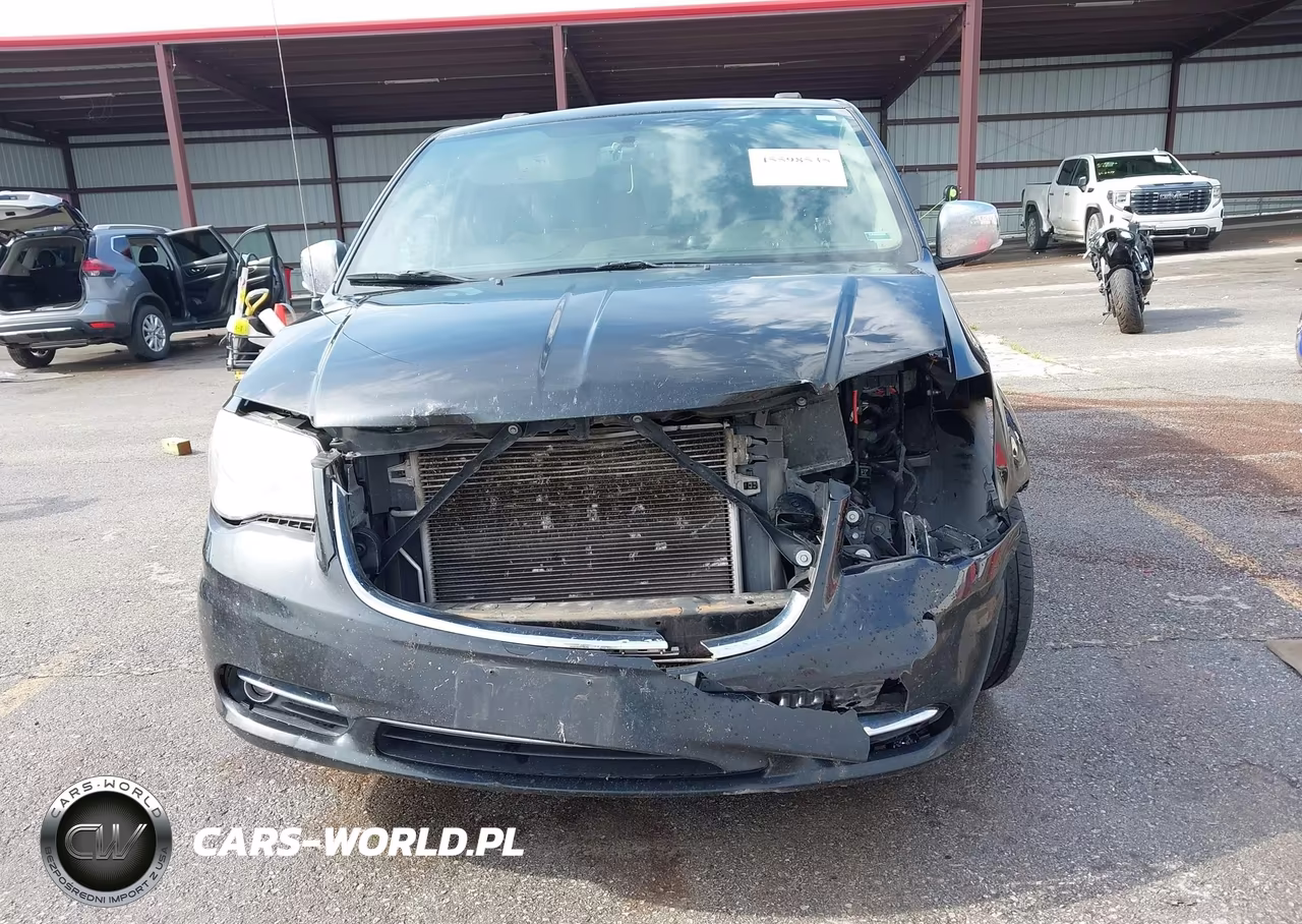 2014 Chrysler Town & Country Limited VIN:2C4RC1GG3ER297740 - 13