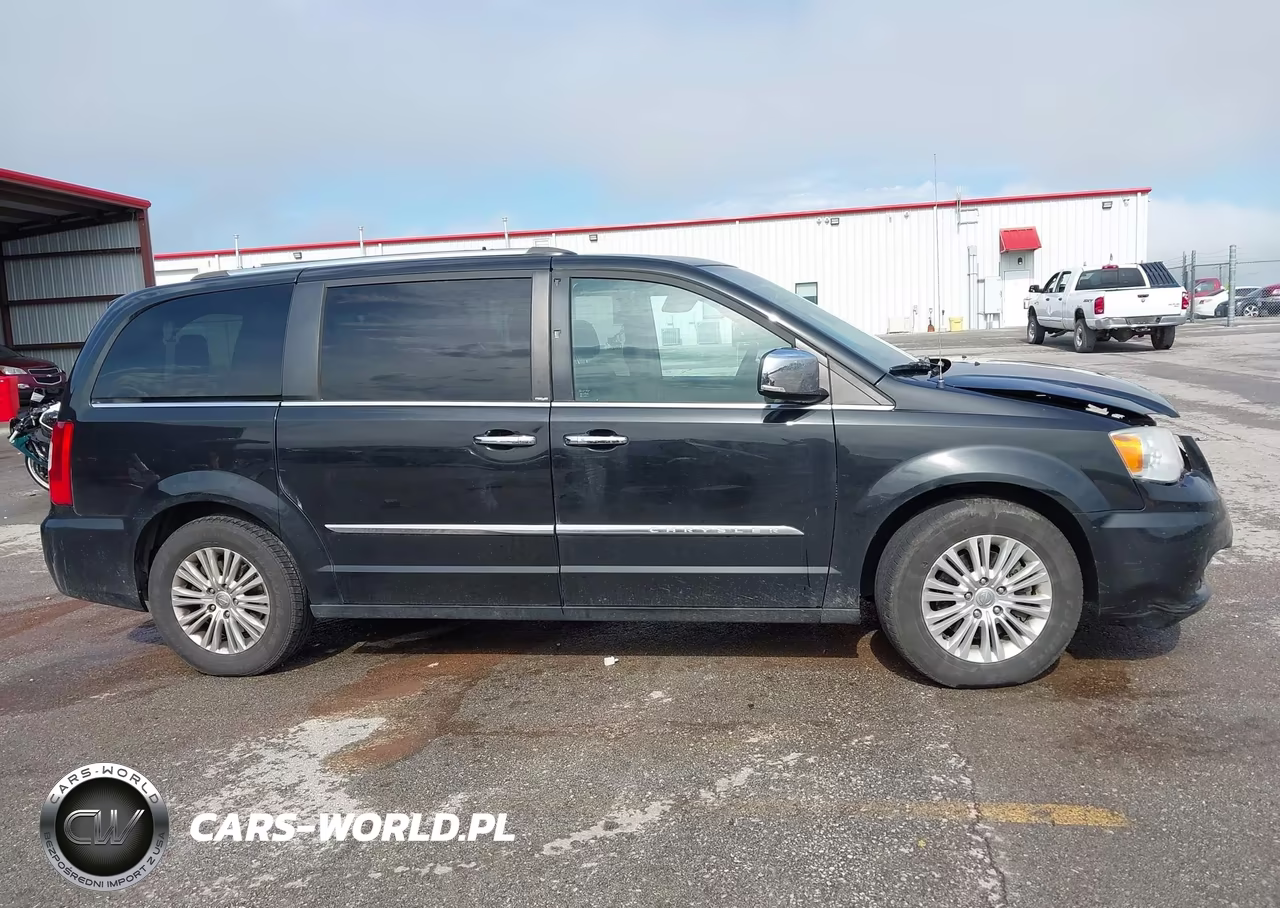 2014 Chrysler Town & Country Limited VIN:2C4RC1GG3ER297740 - 14