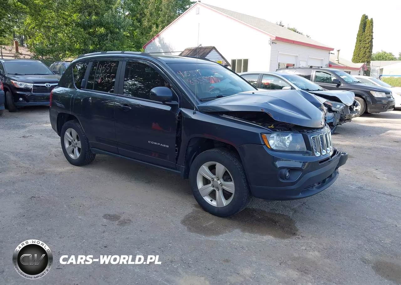 2016 Jeep Compass Latitude – zdjęcie 1 z 15