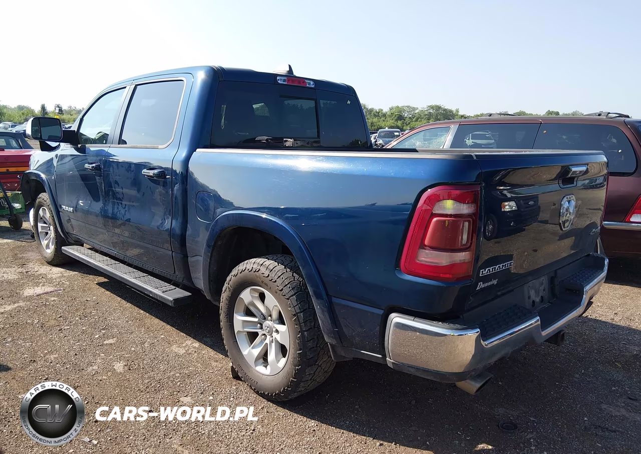 2019 Ram 1500 Laramie VIN:1C6SRFJT8KN516257 - 3