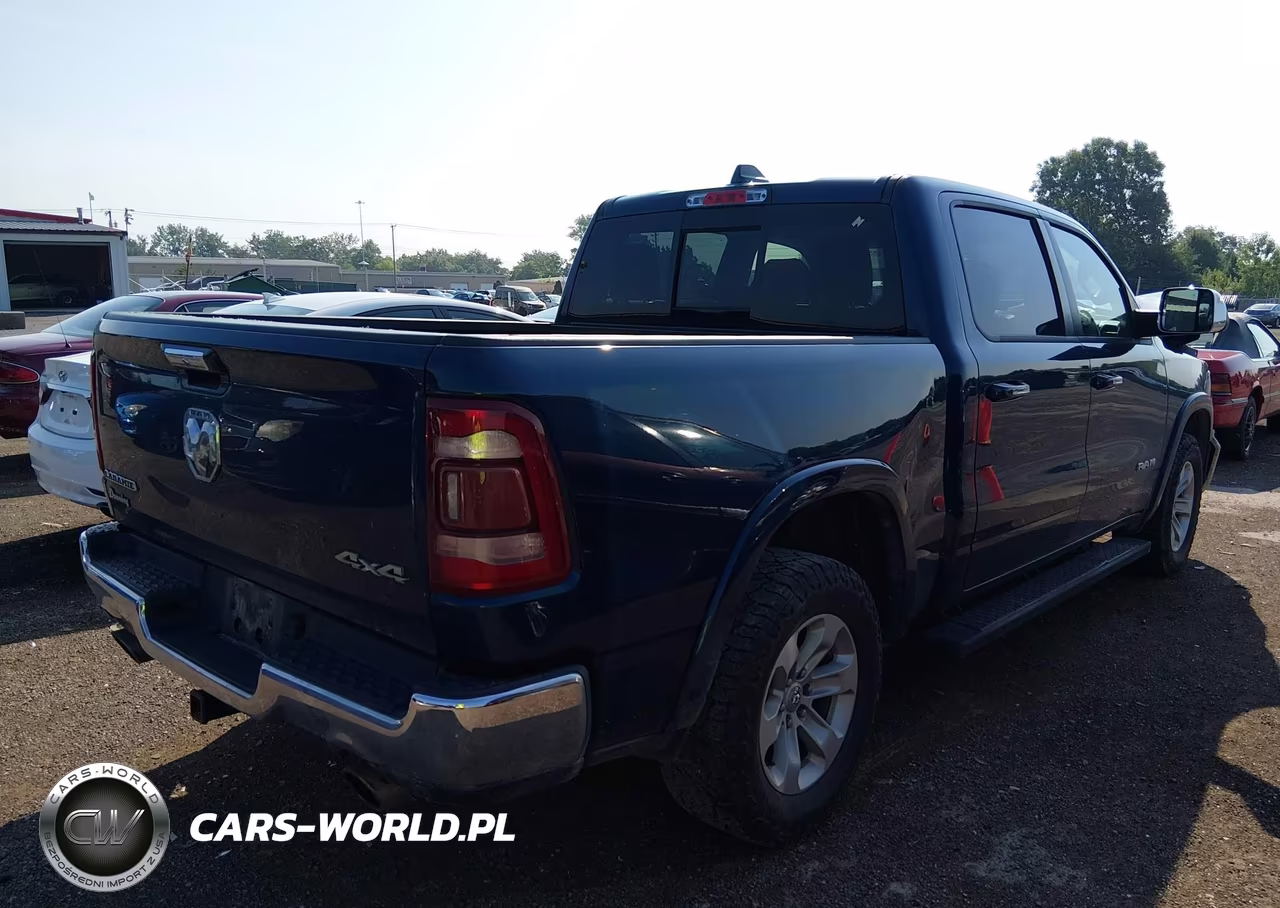 2019 Ram 1500 Laramie VIN:1C6SRFJT8KN516257 - 4