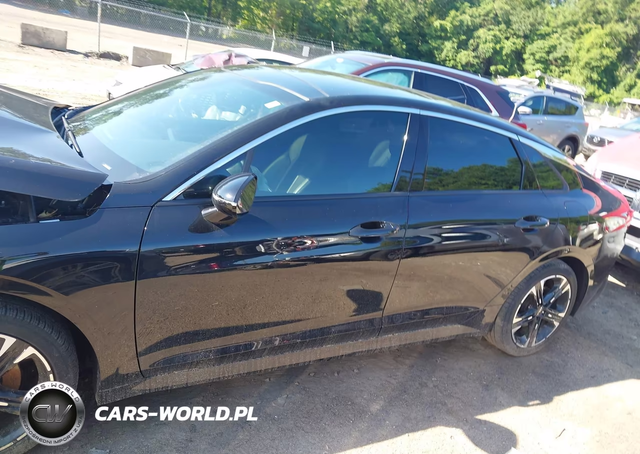 2024 Kia K5 Gt-Line VIN:5XXG64J2XRG258221 - 13