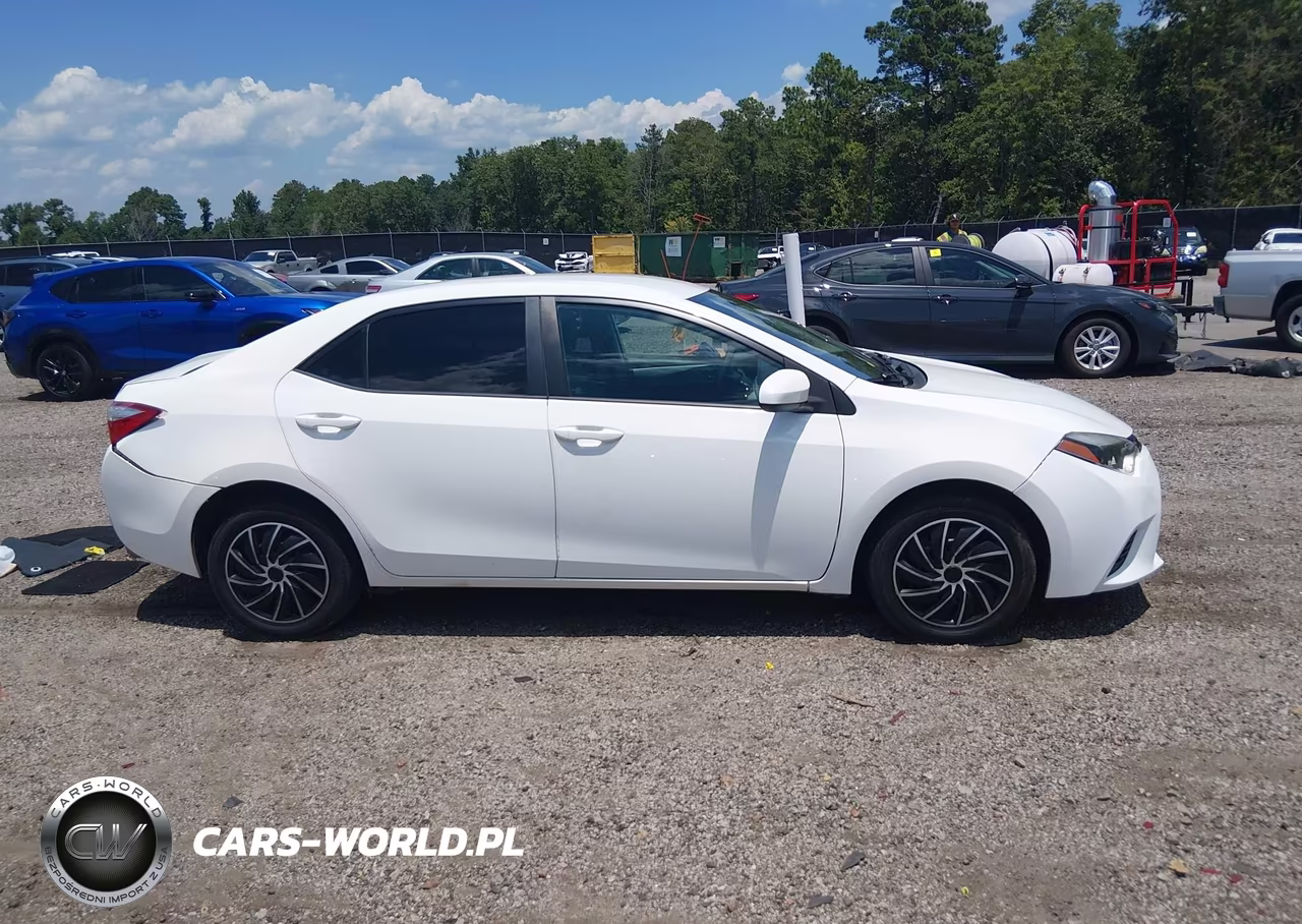 2016 Toyota Corolla Le VIN:2T1BURHE0GC582859 - 13