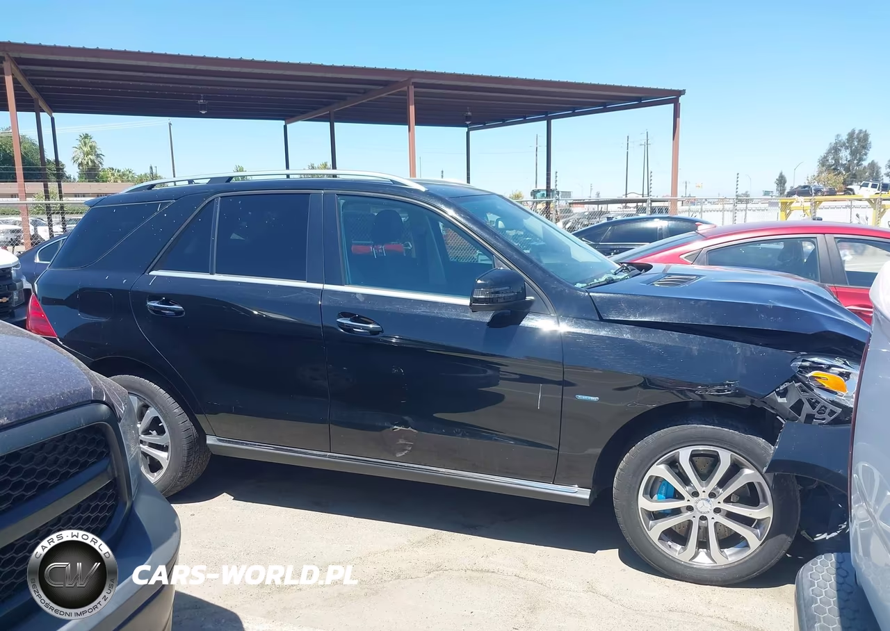 2017 Mercedes-Benz Gle 550E 4Matic VIN:4JGDA6DB7HA838279 - 13