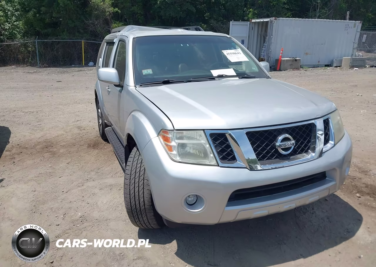 2011 Nissan Pathfinder Silver