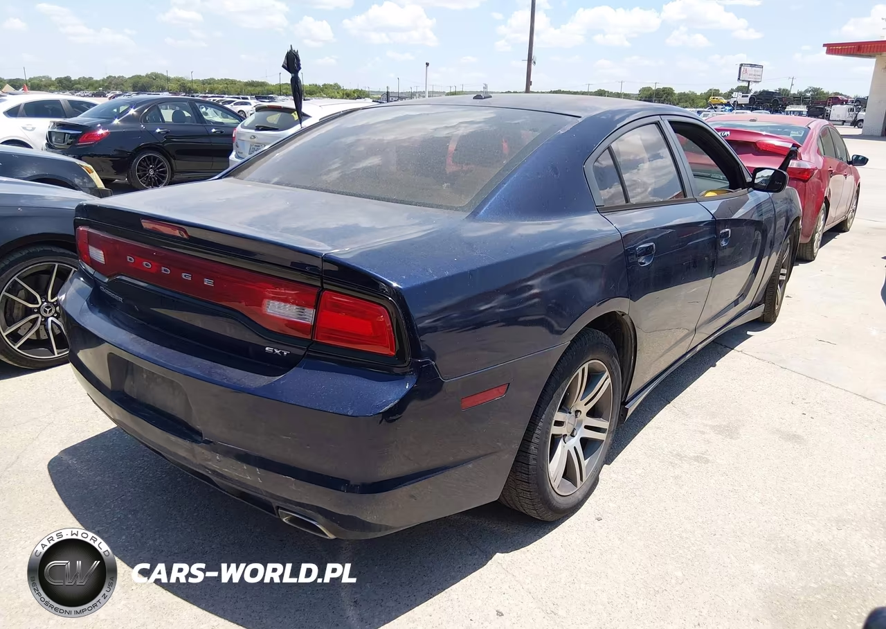 2014 Dodge Charger Sxt VIN:2C3CDXHGXEH329369 - 4