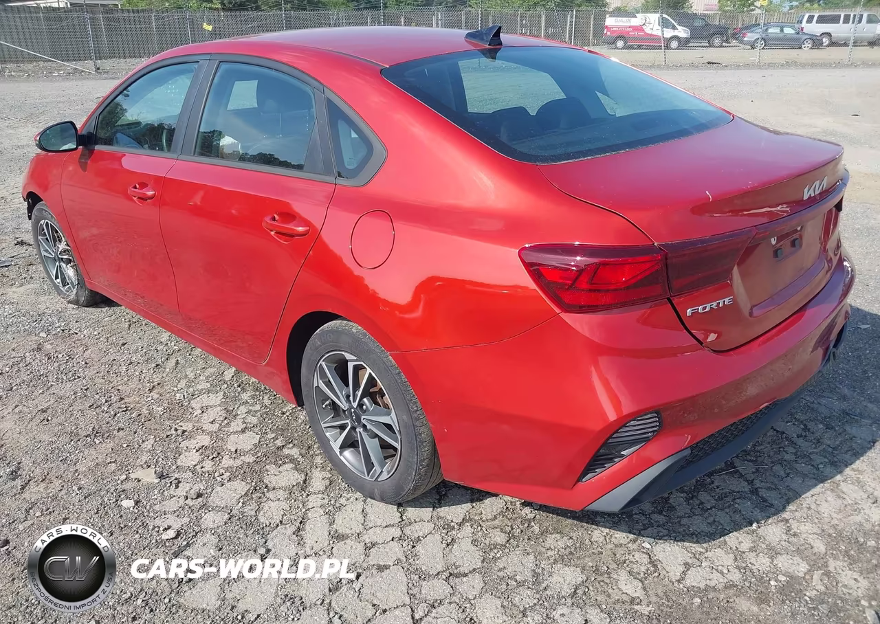 2023 Kia Forte Lxs VIN:3KPF24ADXPE571297 - 3