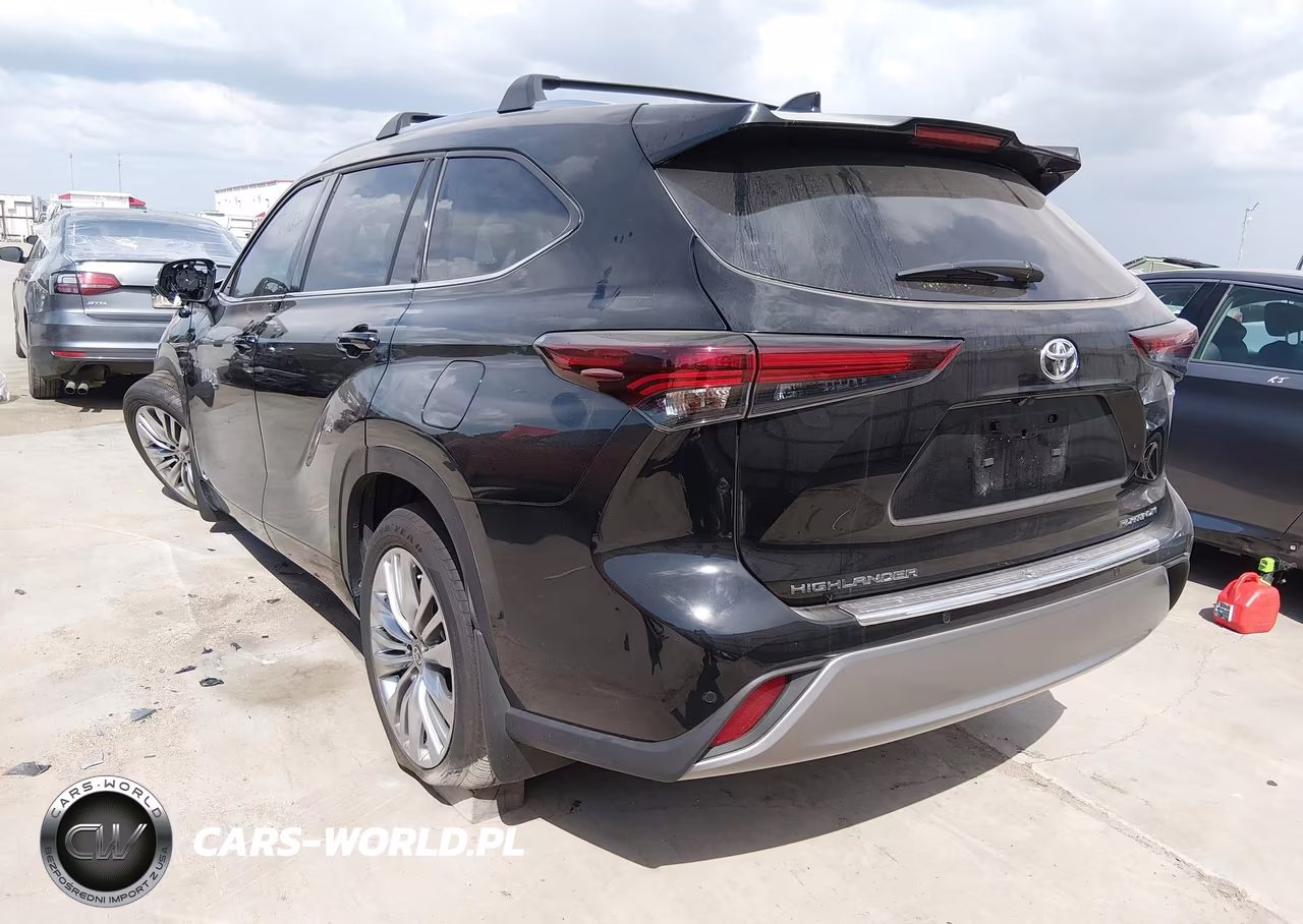2026 Toyota Highlander Hybrid Platinum VIN:5TDEBRCH9TS721232 - 3