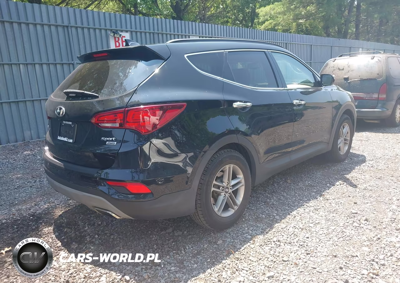 2018 Hyundai Santa Fe Sport 2.4L VIN:5XYZUDLB4JG547414 - 4