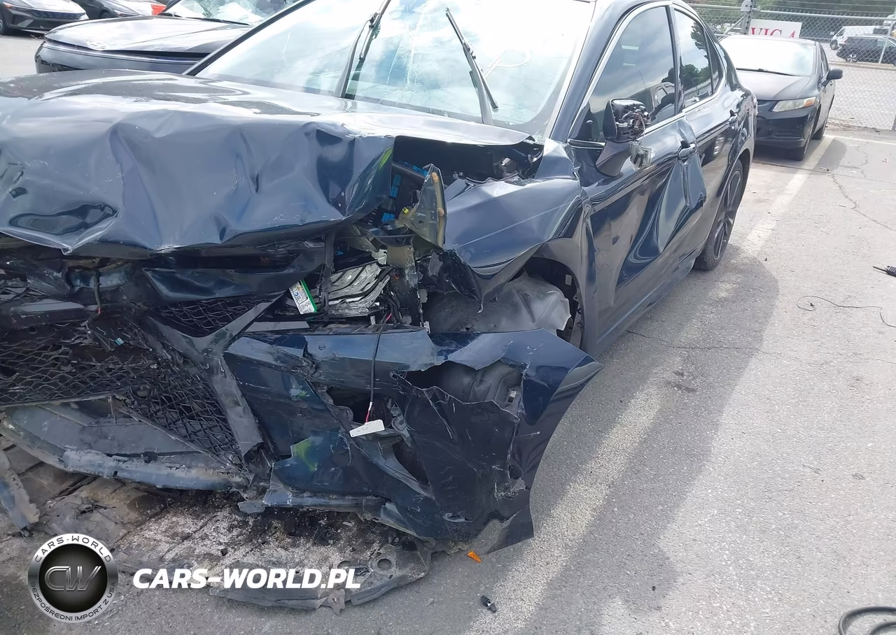 2018 Toyota Camry Xse VIN:4T1B61HK2JU606182 - 6