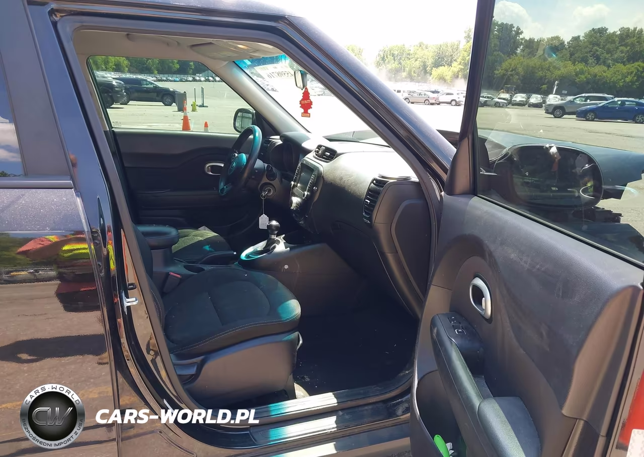 2018 Kia Soul + VIN:KNDJP3A54J7513336 - 5