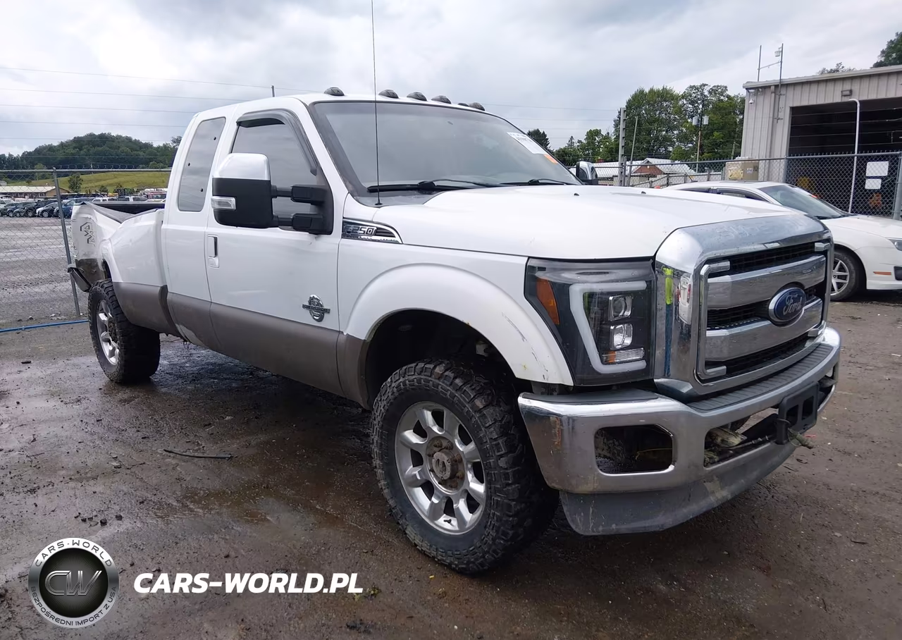 2013 Ford Super Duty F-250 Srw Lariat-Xl-Xlt – zdjęcie 1 z 17
