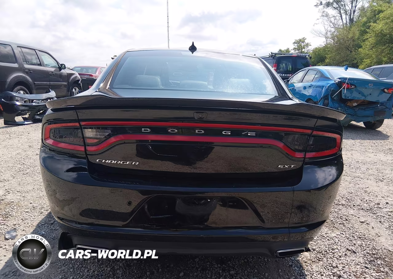2015 Dodge Charger Sxt VIN:2C3CDXHG1FH857643 - 17