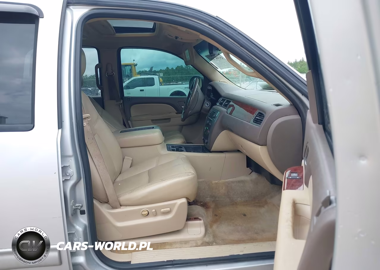 2011 GMC Yukon Slt VIN:1GKS2CE06BR370580 - 5