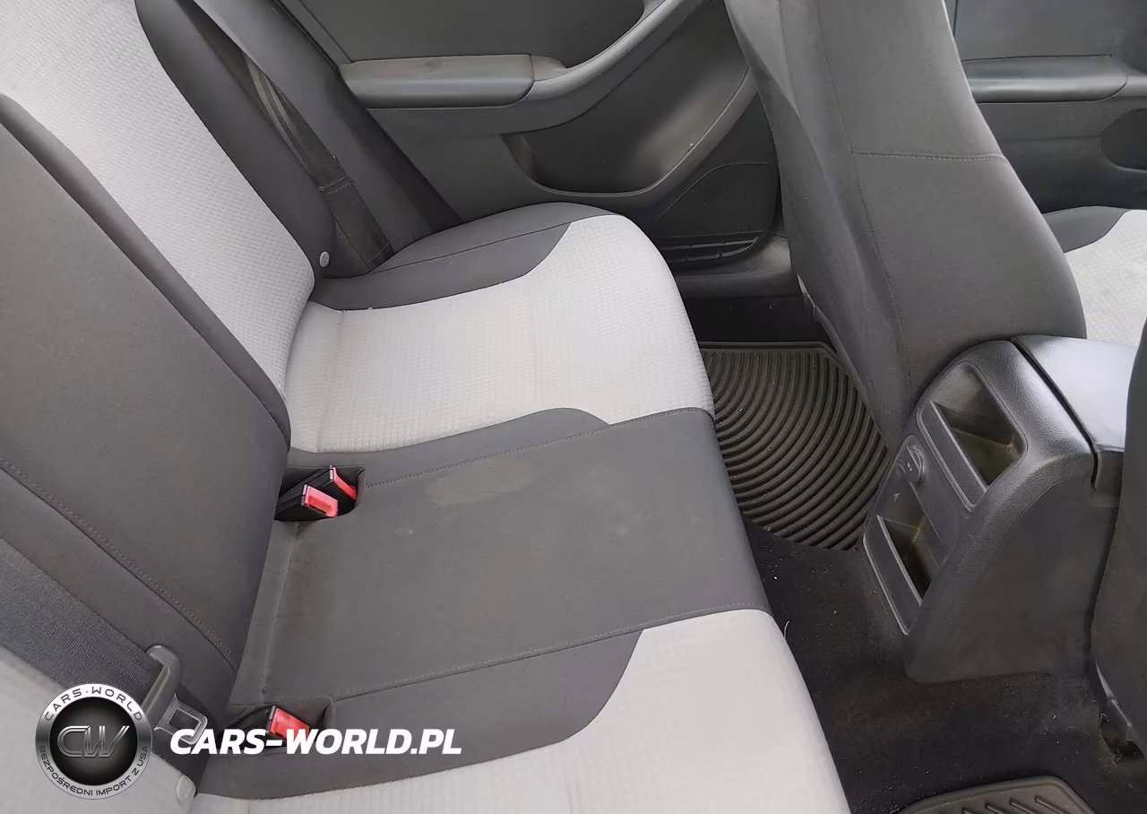 2017 Volkswagen Jetta 1.4T S VIN:3VW2B7AJ7HM385677 - 8