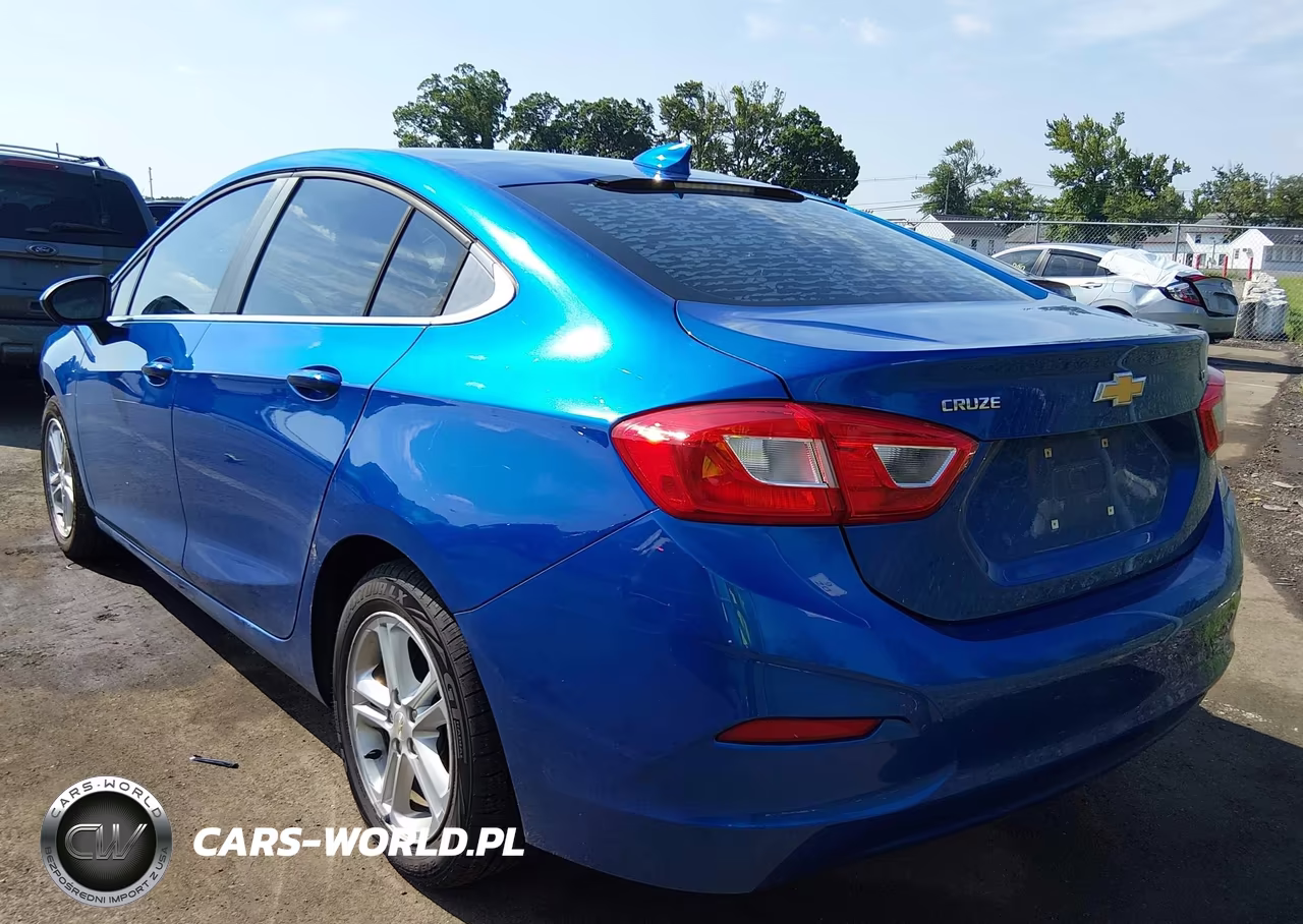 2017 Chevrolet Cruze Lt Auto VIN:1G1BE5SM5H7241796 - 3