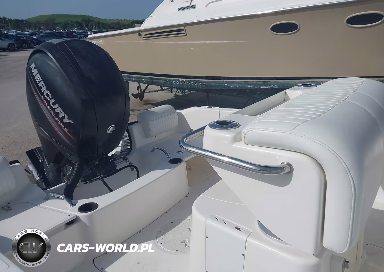 2014 Boston Whaler Other VIN:BWCE2190E414 - 5