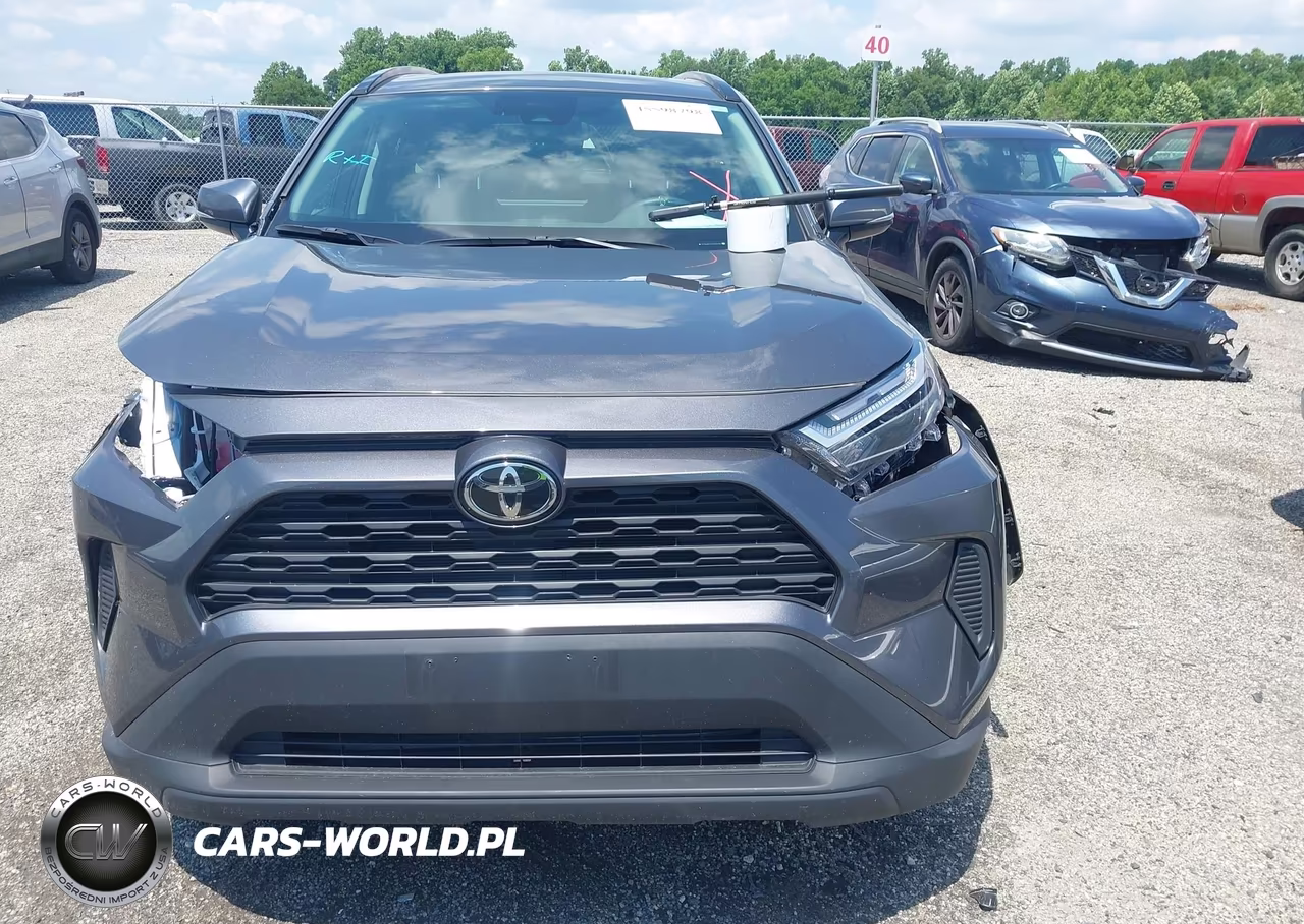 2025 Toyota Rav4 Hybrid Xle VIN:4T3RWRFVXSU184780 - 12