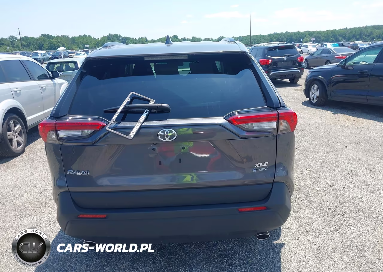 2025 Toyota Rav4 Hybrid Xle VIN:4T3RWRFVXSU184780 - 16