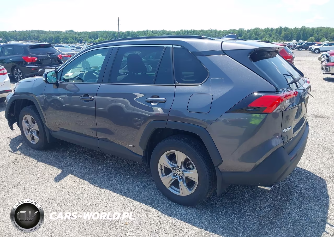 2025 Toyota Rav4 Hybrid Xle VIN:4T3RWRFVXSU184780 - 3