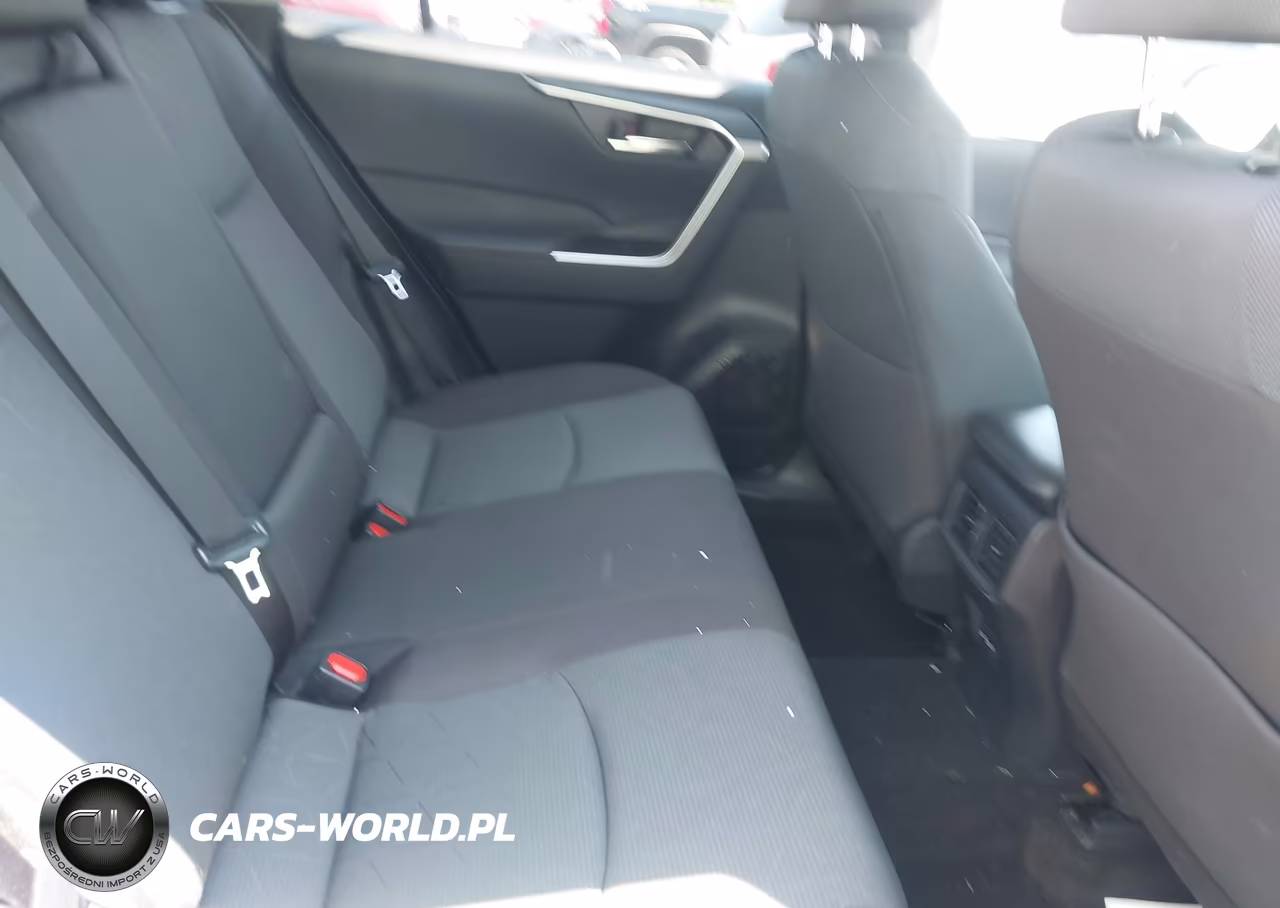 2025 Toyota Rav4 Hybrid Xle VIN:4T3RWRFVXSU184780 - 8
