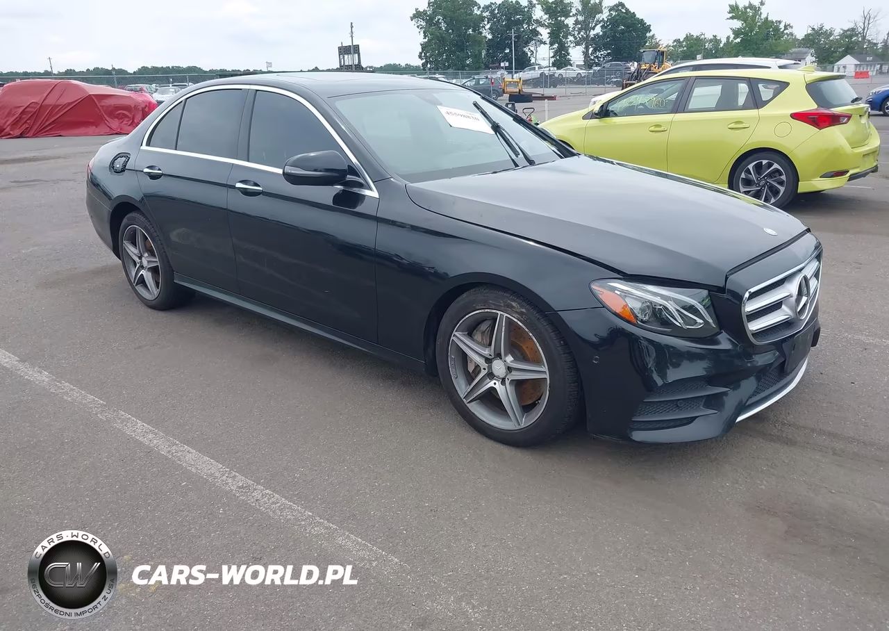 2017 Mercedes-Benz E 300 4Matic