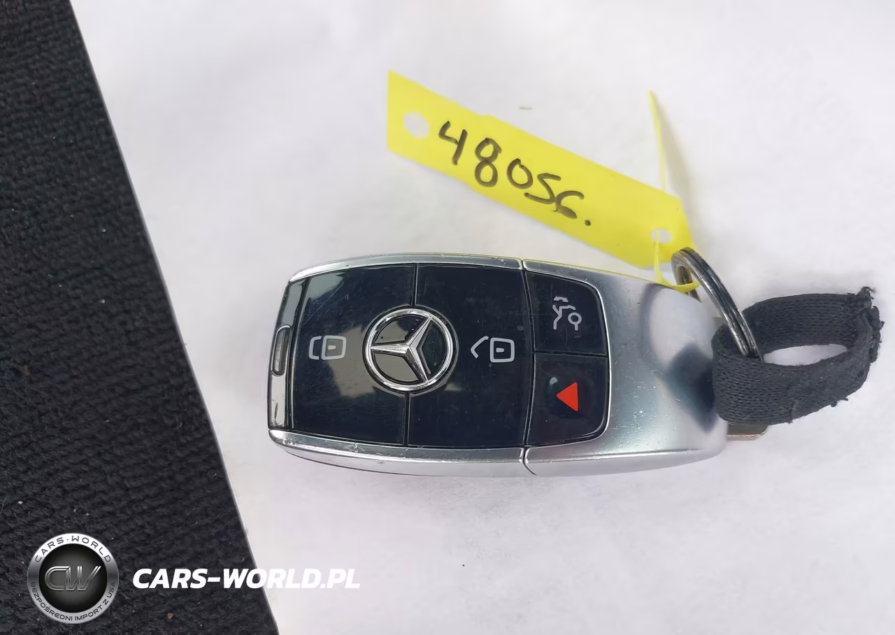 2017 Mercedes-Benz E 300 4Matic VIN:WDDZF4KB9HA060785 - 11